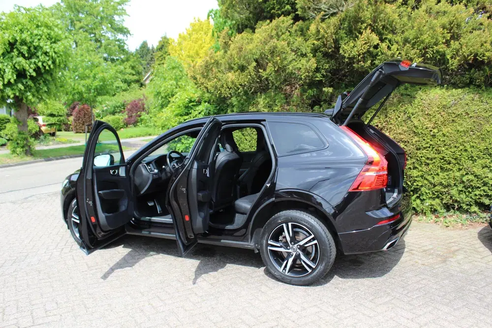 Volvo XC60 2.0 Recharge T8 AWD Inscription AUTOMAAT uit 2019, foto 7