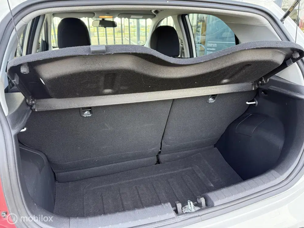Kia Picanto 1.0 DynamicPlusLine uit 2023, foto 8