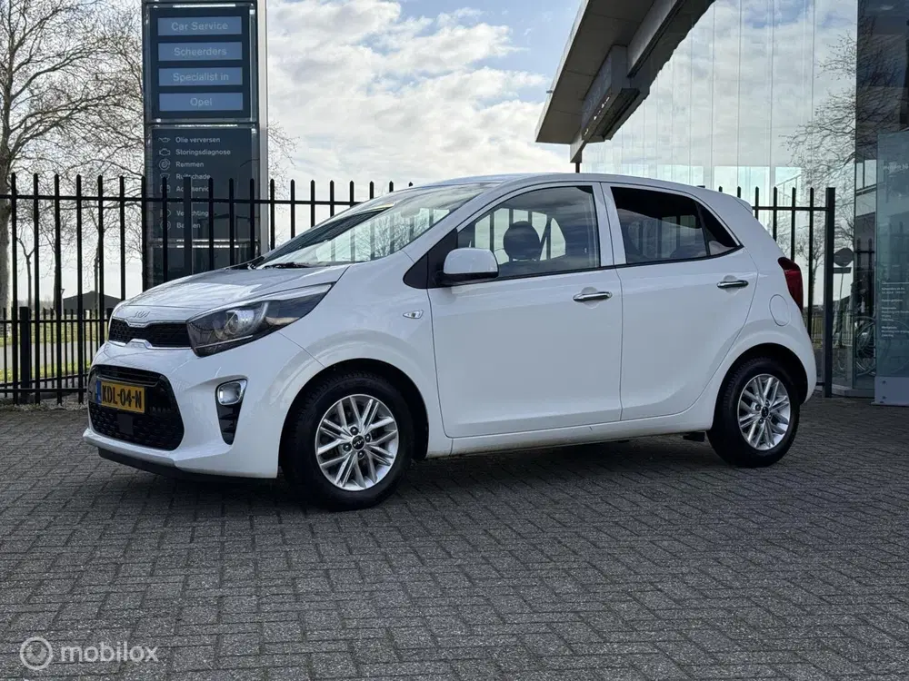 Kia Picanto 1.0 DynamicPlusLine uit 2023, foto 9