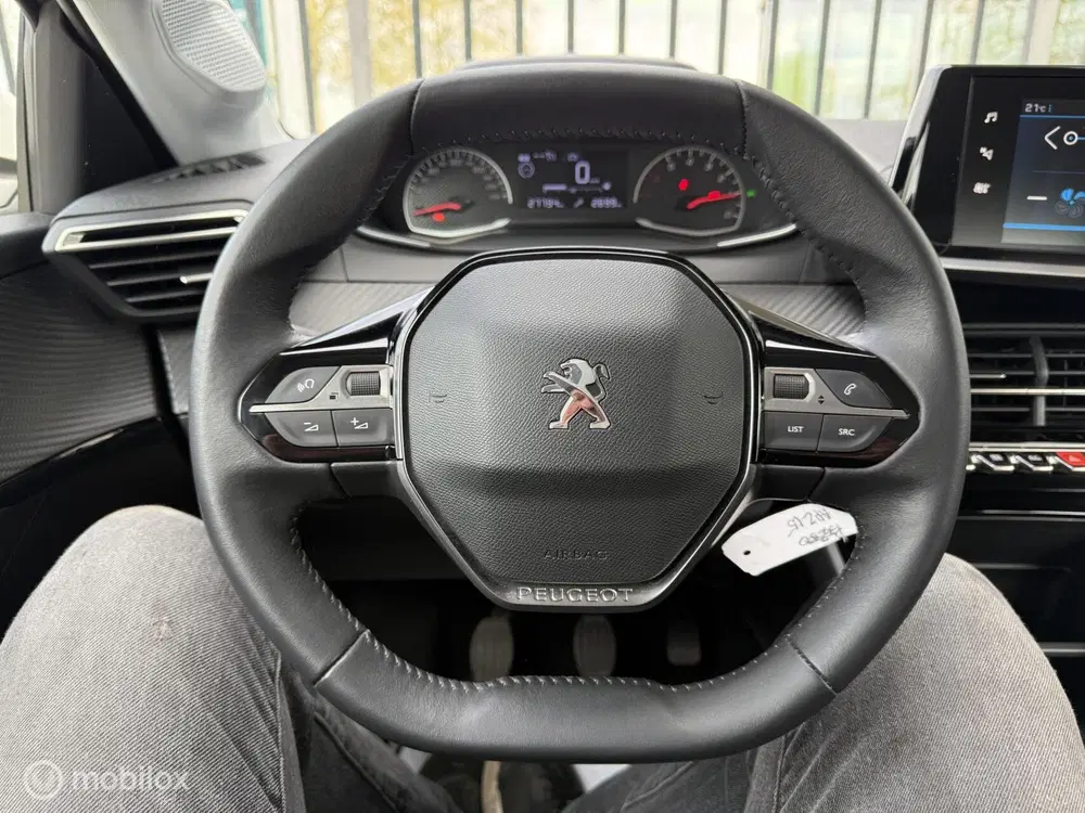 Peugeot 208 1.2 PureTech Active Carplay uit 2021, foto 13