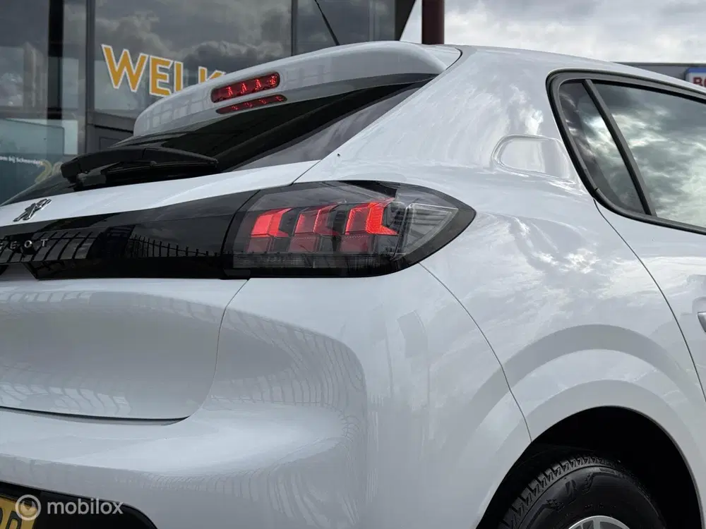 Peugeot 208 1.2 PureTech Active Carplay uit 2021, foto 5