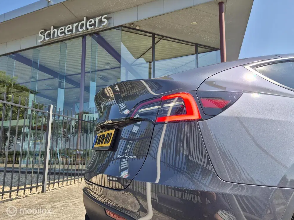 Tesla Model Y Long Range AWD 75 kWh SoH 92% uit 2021, foto 4