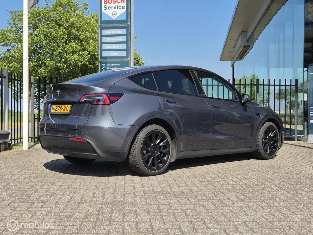 Tesla Model Y Long Range AWD 75 kWh SoH 92% uit 2021, foto 7