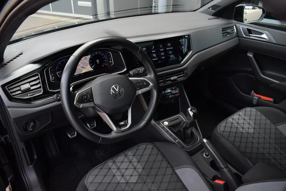 Volkswagen Polo 1.0 TSI R-Line Business uit 2023, foto 4