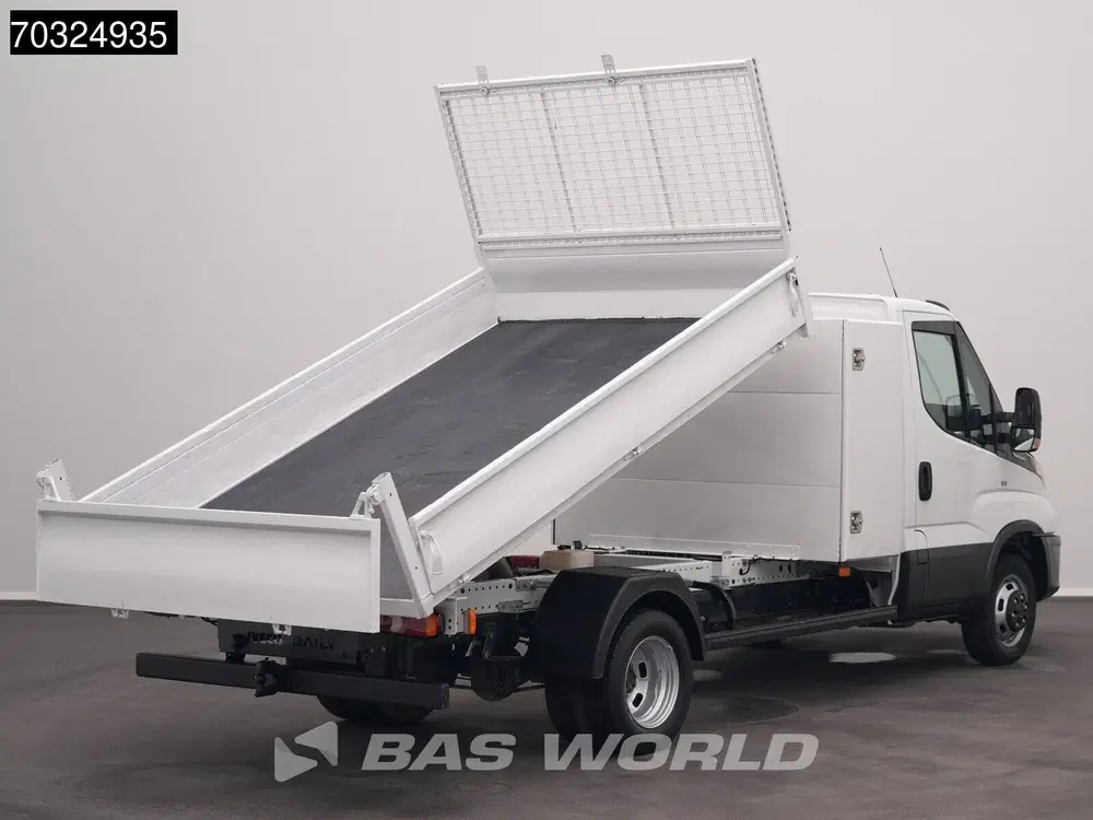 Iveco Daily Automaat Kipper met Kist Dubbellucht Kippe uit 2022, foto 2