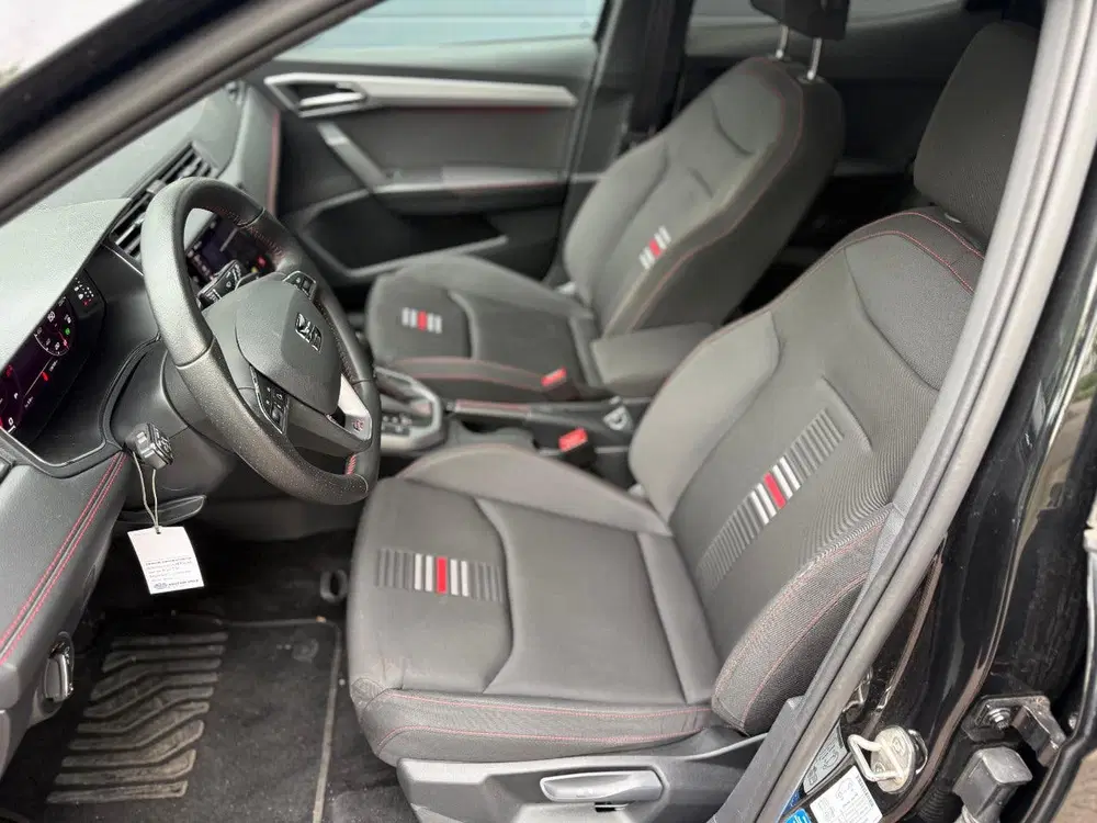 SEAT Arona 1.5 TSI FR navi keyless virtual (bj 2021) uit 2021, foto 4