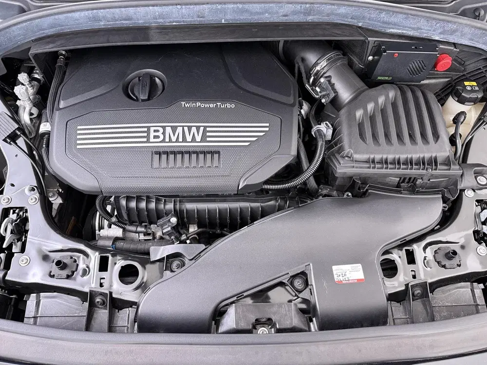 BMW 2-serie Active Tourer 218i Panoramadak uit 2022, foto 12