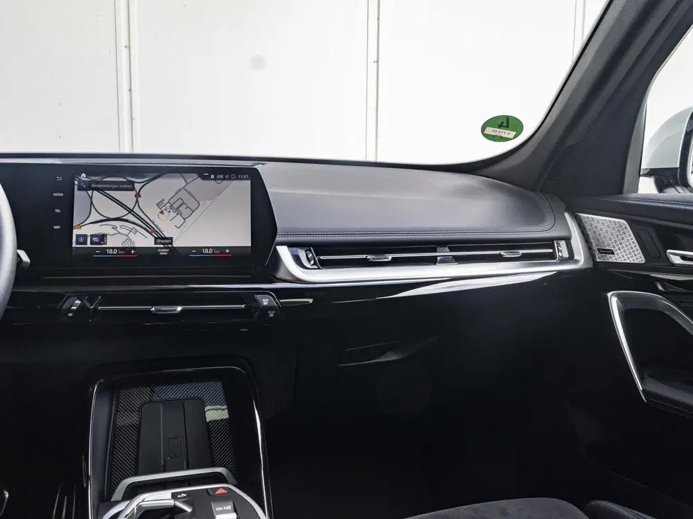 BMW X1 xDrive25e SoH 100% uit 2023, foto 15