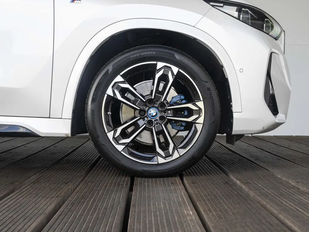 BMW X1 xDrive25e SoH 100% uit 2023, foto 9