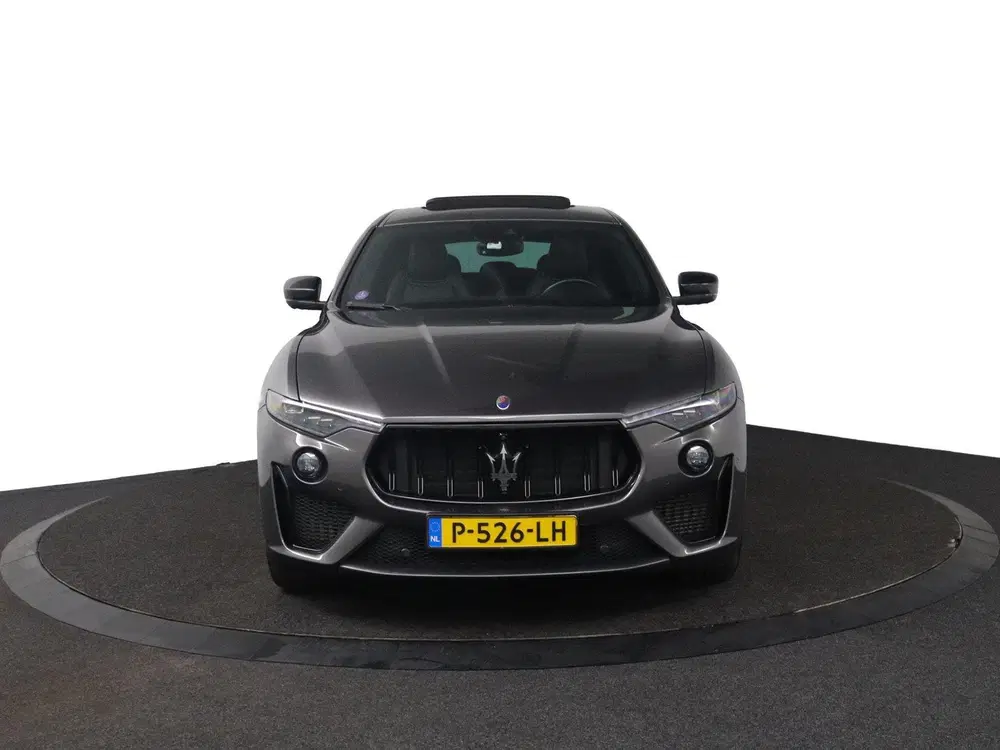 Maserati Levante 3.8 V8 GTS uit 2021, foto 12