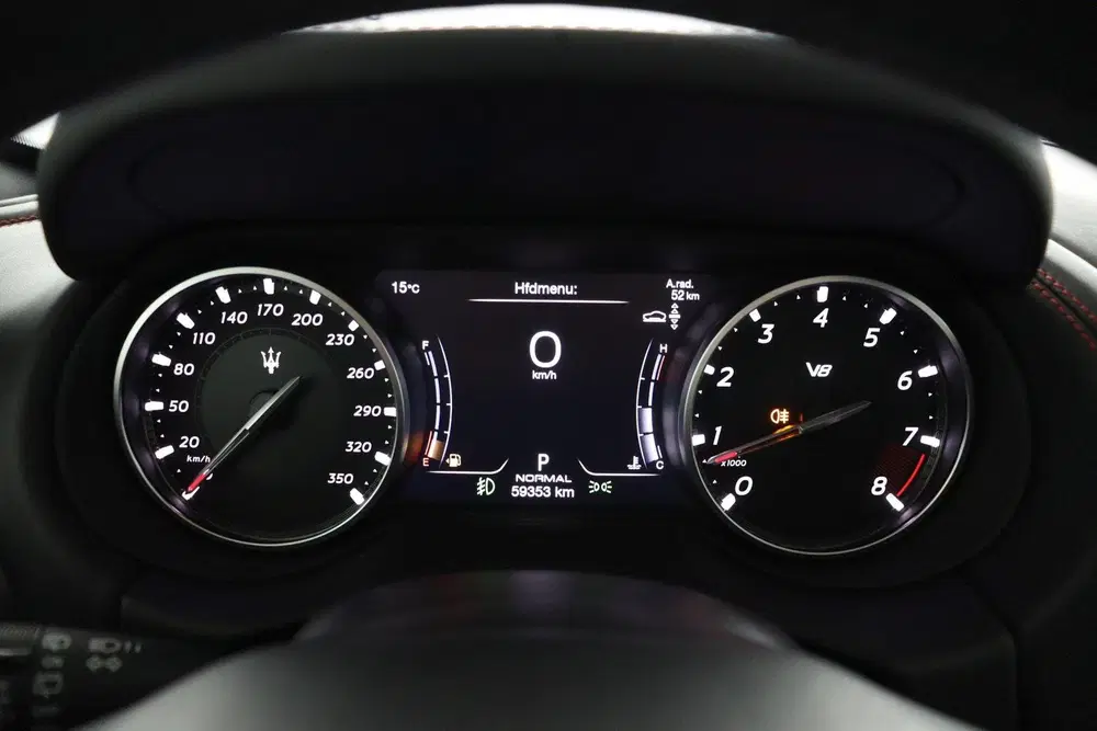Maserati Levante 3.8 V8 GTS uit 2021, foto 6