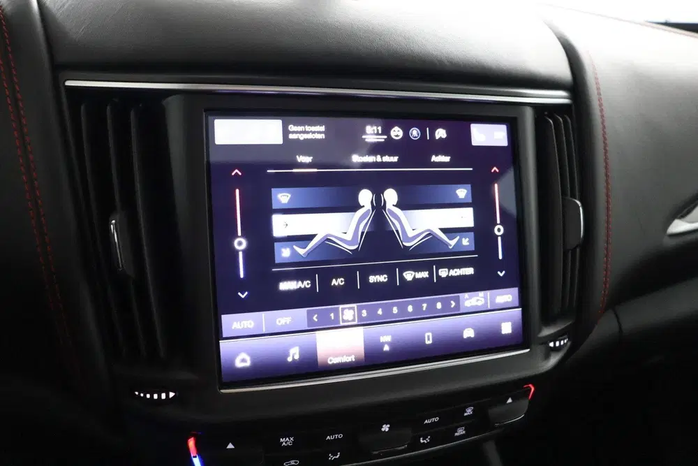 Maserati Levante 3.8 V8 GTS uit 2021, foto 7