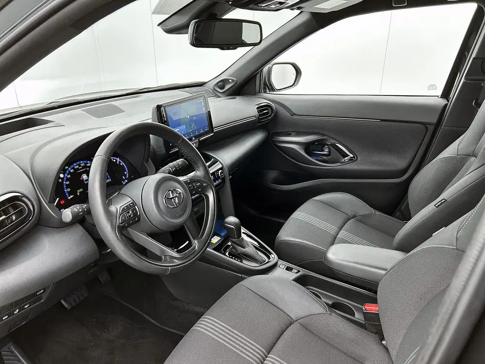 Toyota Yaris Cross 1.5 Hybrid Adventure uit 2023, foto 7