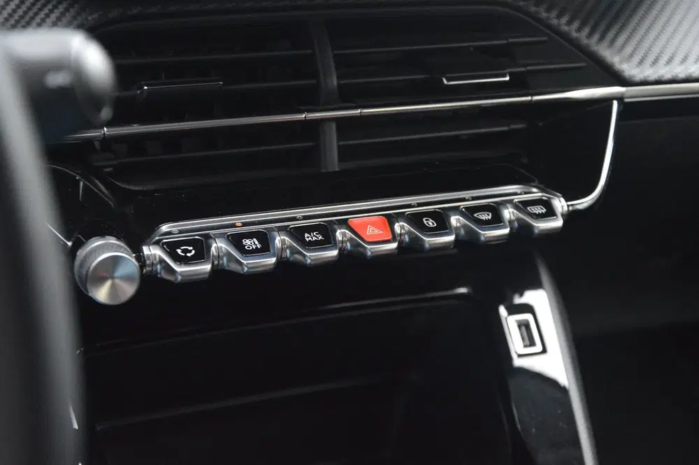 Peugeot 208 EV Active Pack 50 kWh uit 2021, foto 15