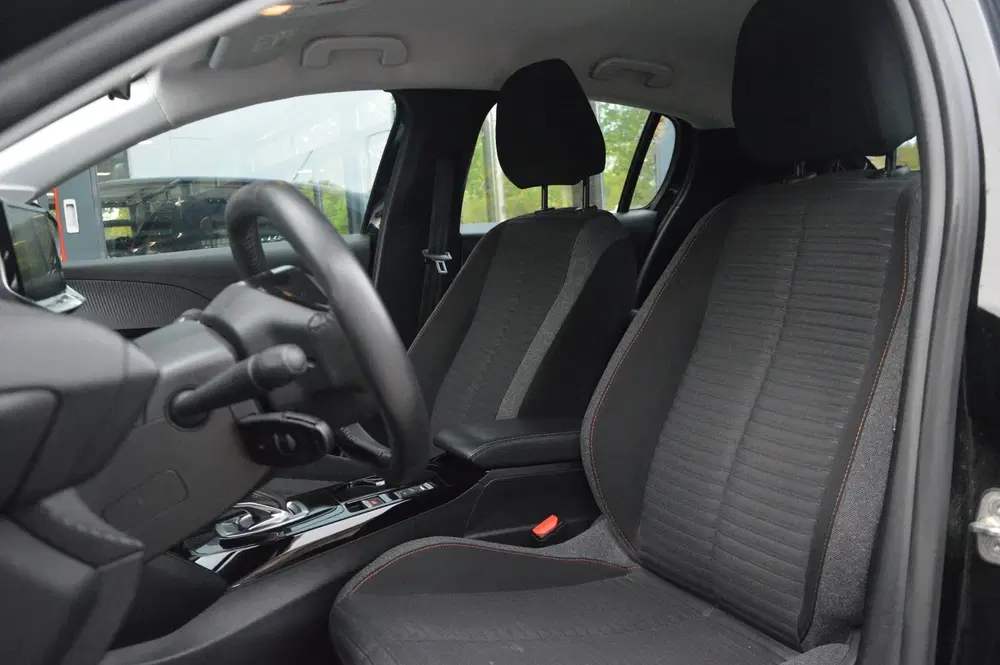 Peugeot 208 EV Active Pack 50 kWh uit 2021, foto 5