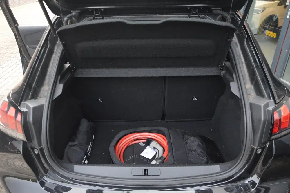Peugeot 208 EV Active Pack 50 kWh uit 2021, foto 8