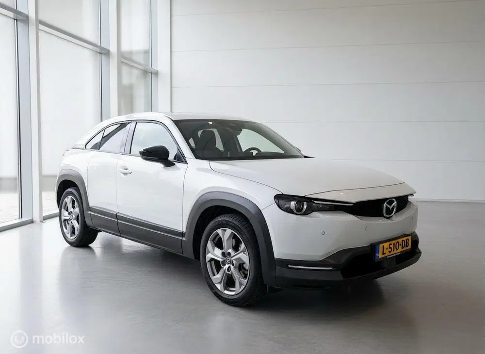 Mazda MX-30 e-SkyActiv 145 uit 2021, foto 13