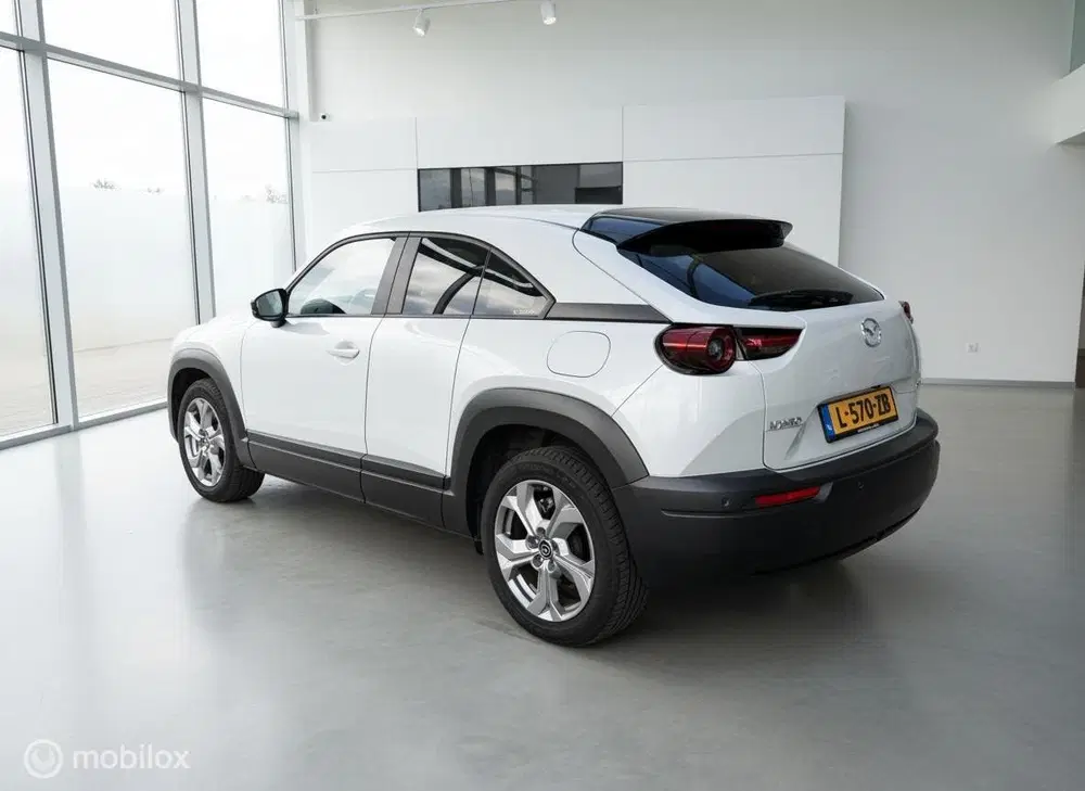 Mazda MX-30 e-SkyActiv 145 uit 2021, foto 7