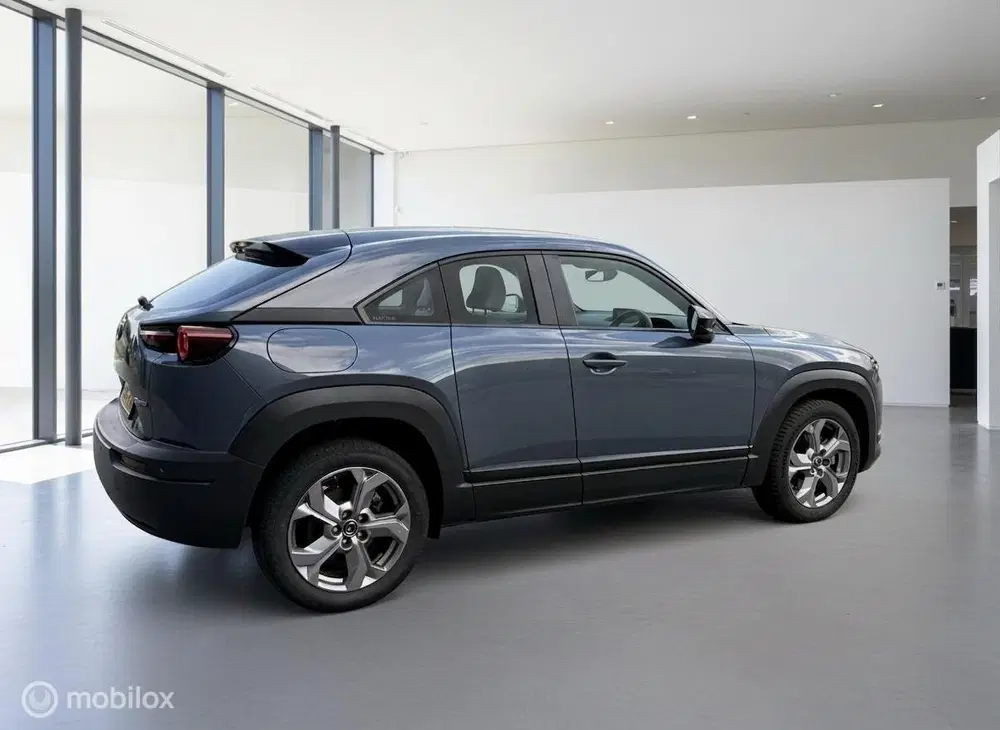Mazda MX-30 e-SkyActiv 145 36 kWh uit 2021, foto 10