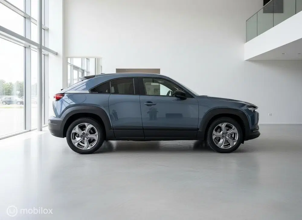 Mazda MX-30 e-SkyActiv 145 36 kWh uit 2021, foto 11