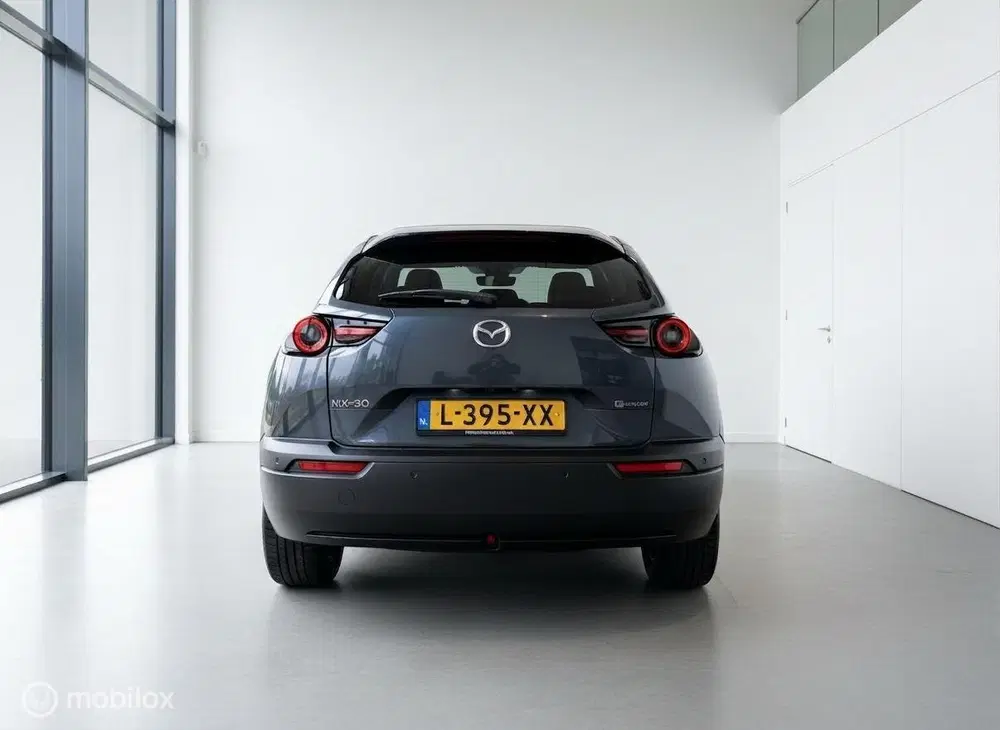 Mazda MX-30 e-SkyActiv 145 36 kWh uit 2021, foto 8