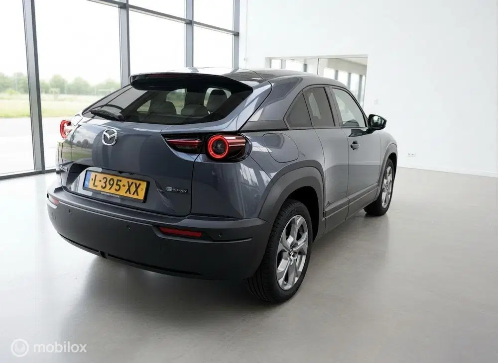 Mazda MX-30 e-SkyActiv 145 36 kWh uit 2021, foto 9