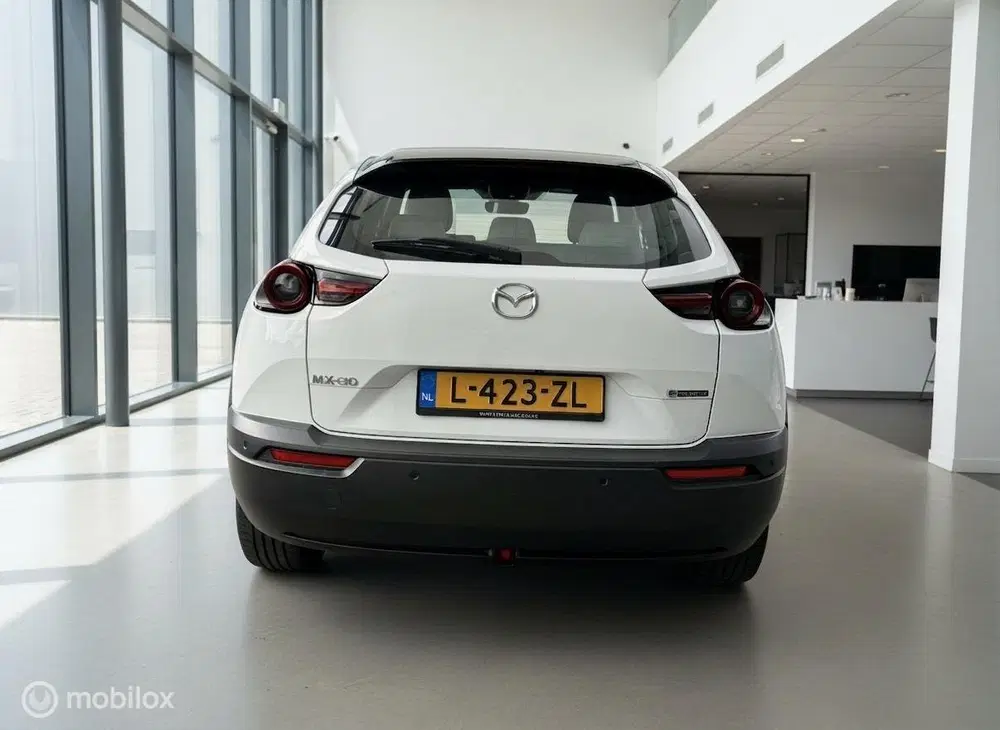 Mazda MX-30 e-SkyActiv 145 uit 2021, foto 8