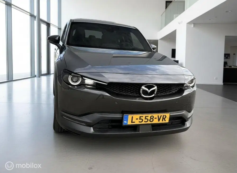 Mazda MX-30 e-SkyActiv 145 uit 2021, foto 13