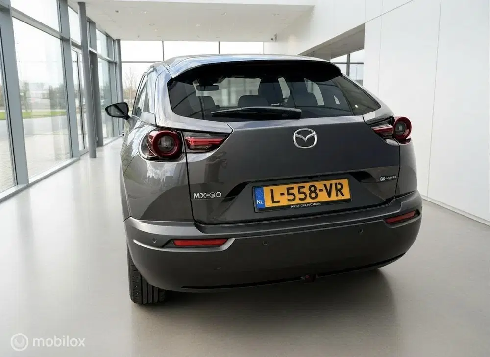 Mazda MX-30 e-SkyActiv 145 uit 2021, foto 7