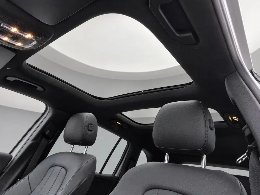 Mercedes-Benz GLB 200 Business Solution Luxury uit 2021, foto 6