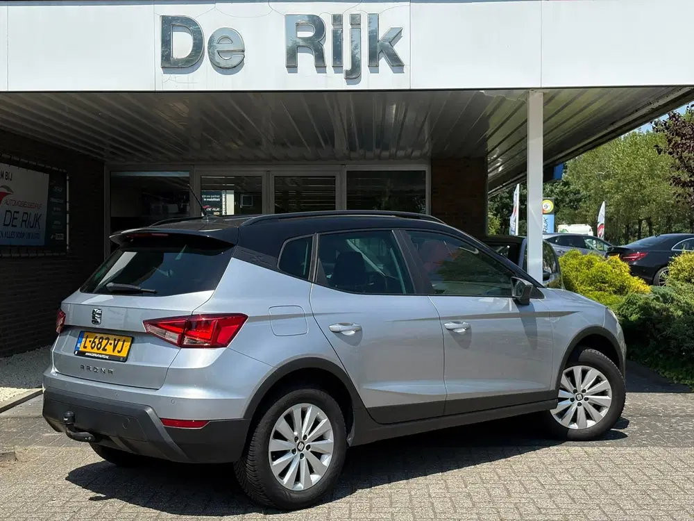 SEAT Arona 1.0 TSI Style Business Intense uit 2019, foto 6