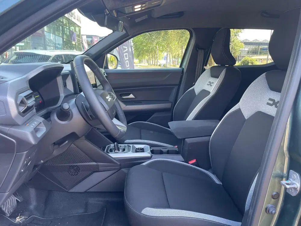 Dacia Duster 1.2 hybrid-G 150 4x4 extreme uit 2026, foto 5