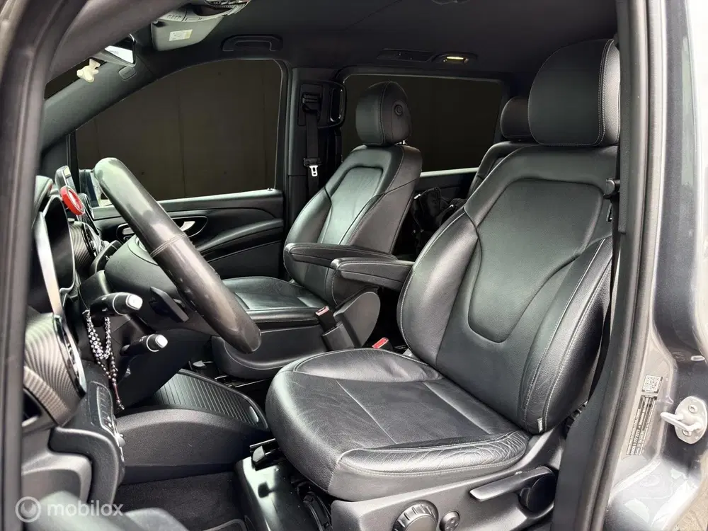 Mercedes-Benz V-Klasse Mercedes V-klasse 300d Extra Lang DC AMG L uit 2020, foto 11