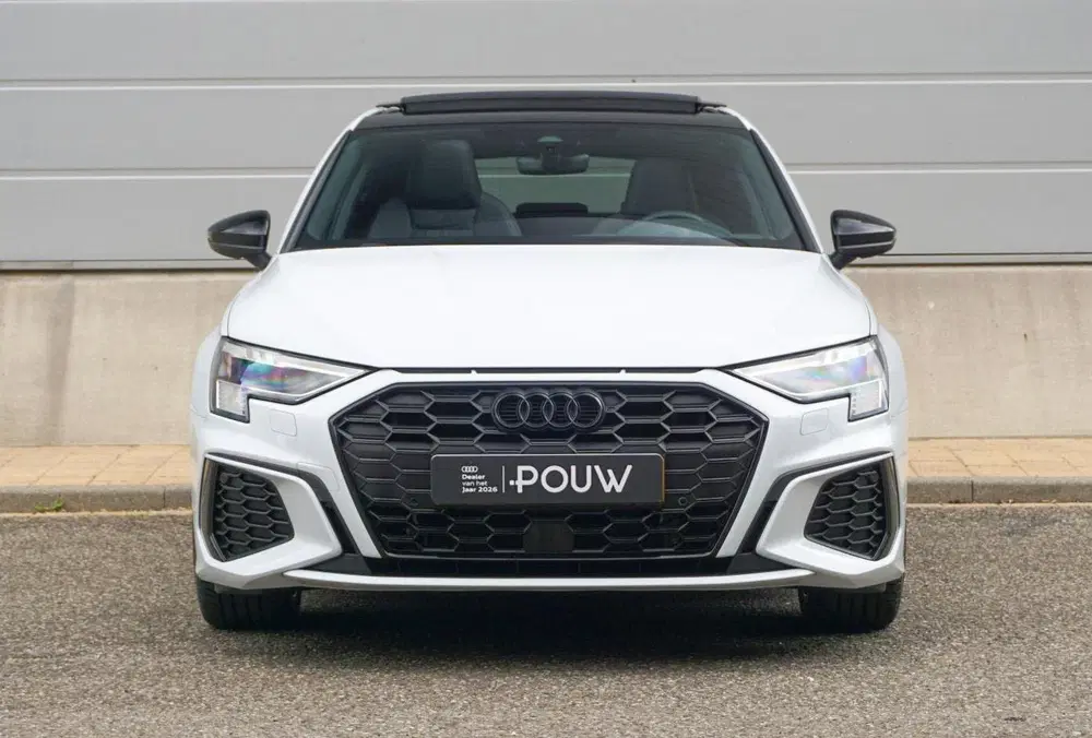 Audi A3 45 TFSIe 245pk PHEV S edition Competition uit 2023, foto 8