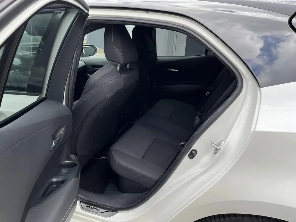 Toyota Corolla 2.0 Hybrid Executive uit 2019, foto 4