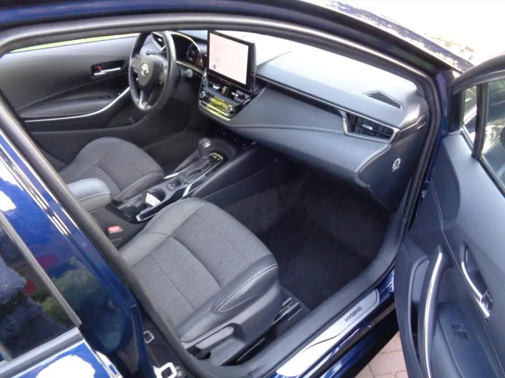 Toyota Corolla Hybrid 140 Business Plus uit 2023, foto 6
