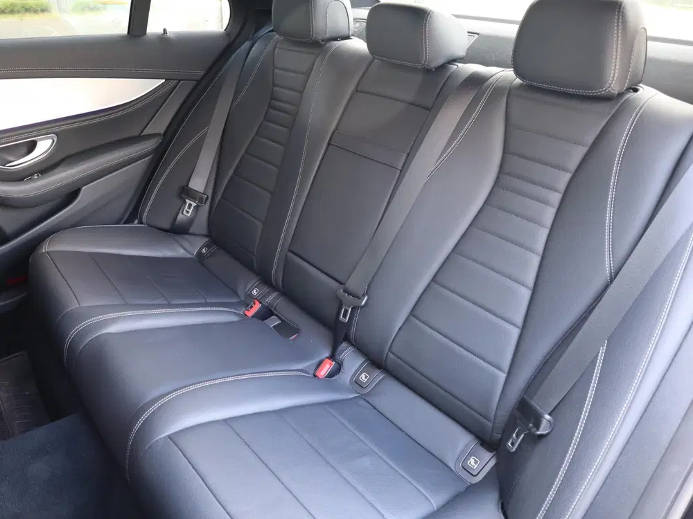 Mercedes-Benz E-Klasse 300 e Business Solution AMG l Keyless uit 2022, foto 11