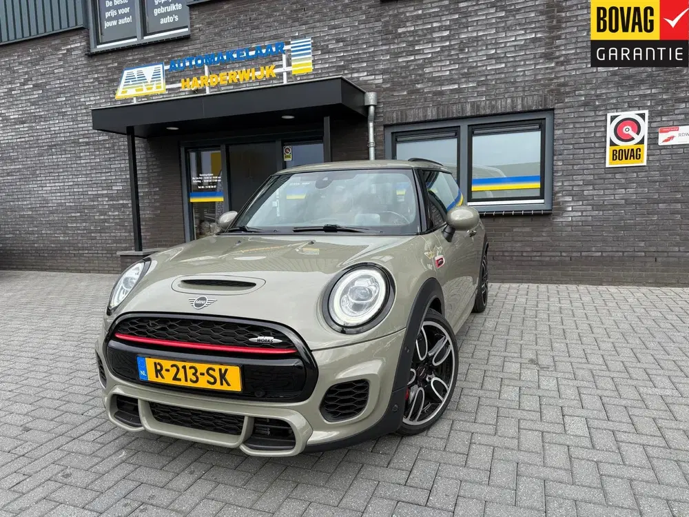 Mini John Cooper Works 2.0 John Cooper Works Chili uit 2019