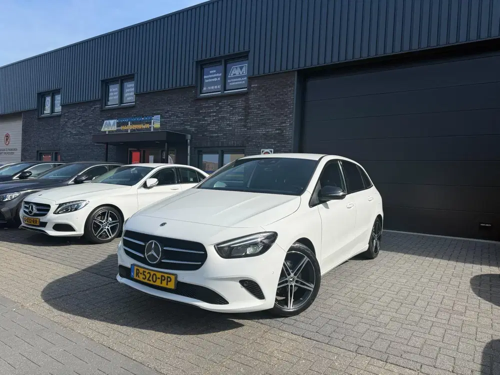 Mercedes-Benz B-Klasse 200 Business Solution Luxury uit 2021, foto 2