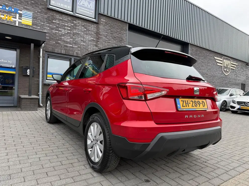 SEAT Arona 1.0 TSI Style Business Intense uit 2019, foto 7