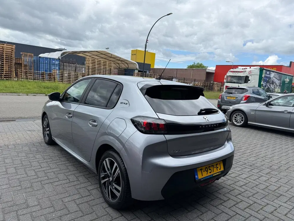 Peugeot 208 75PK Style uit 2023, foto 8