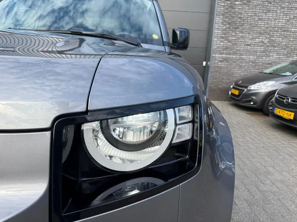 Land Rover Defender 2.0 D240 110 S uit 2020, foto 13
