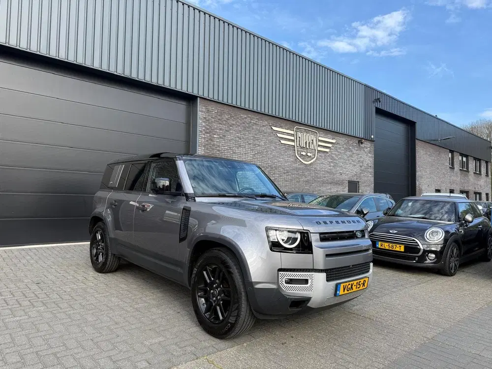 Land Rover Defender 2.0 D240 110 S uit 2020, foto 4