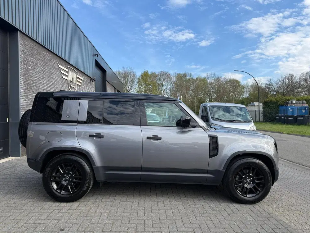 Land Rover Defender 2.0 D240 110 S uit 2020, foto 5
