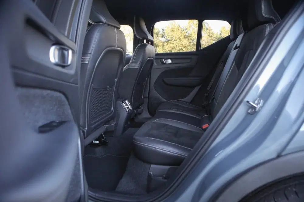 Volvo XC40 Recharge P8 AWD uit 2020, foto 12