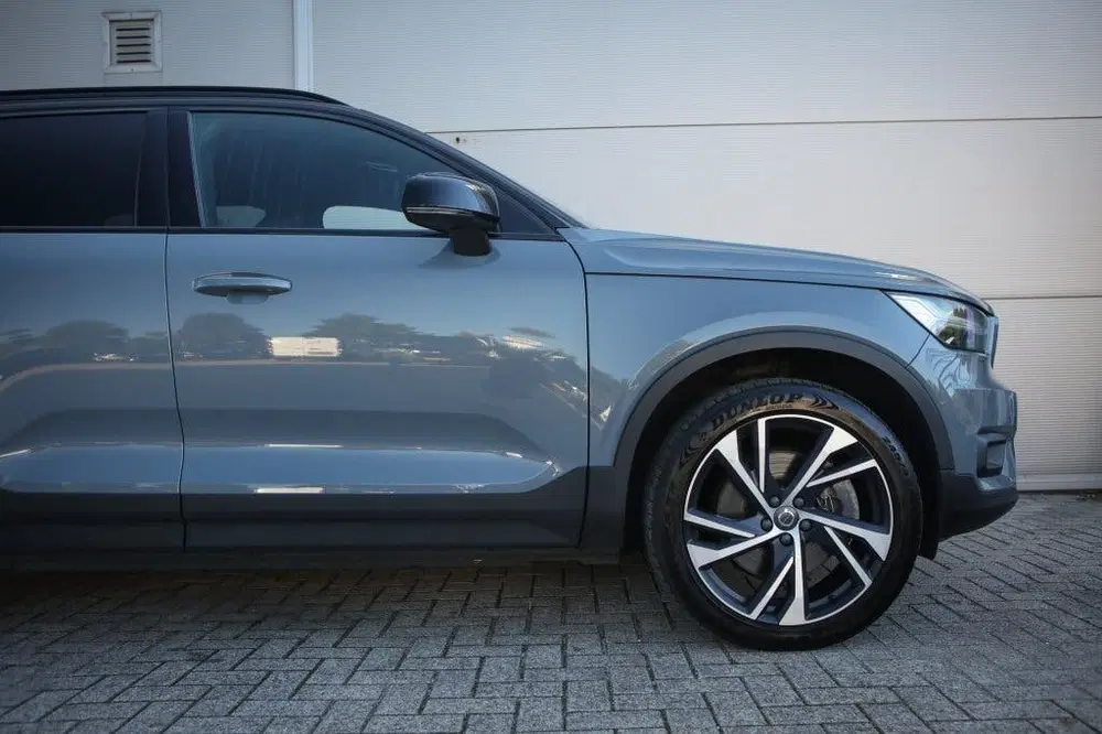 Volvo XC40 Recharge P8 AWD uit 2020, foto 4