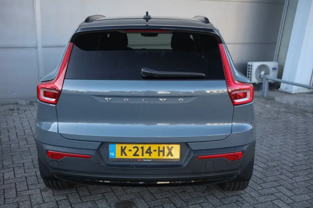 Volvo XC40 Recharge P8 AWD uit 2020, foto 8