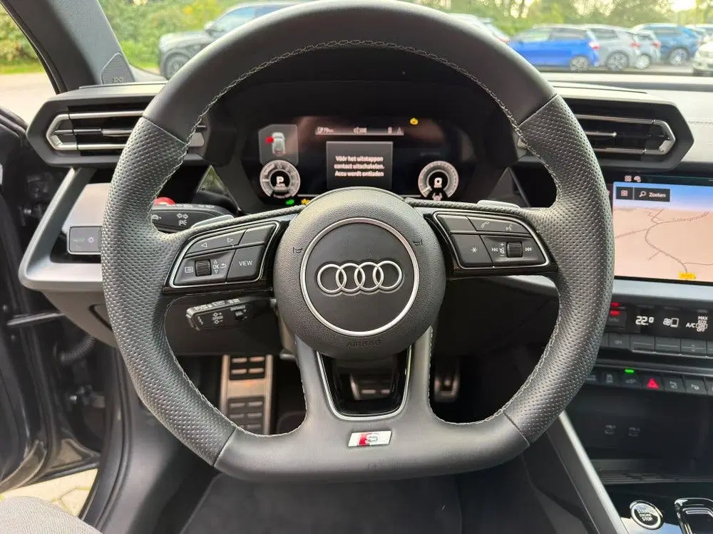 Audi A3 45 TFSI e S edt Comp uit 2025, foto 14