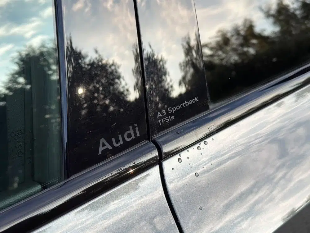Audi A3 45 TFSI e S edt Comp uit 2025, foto 6