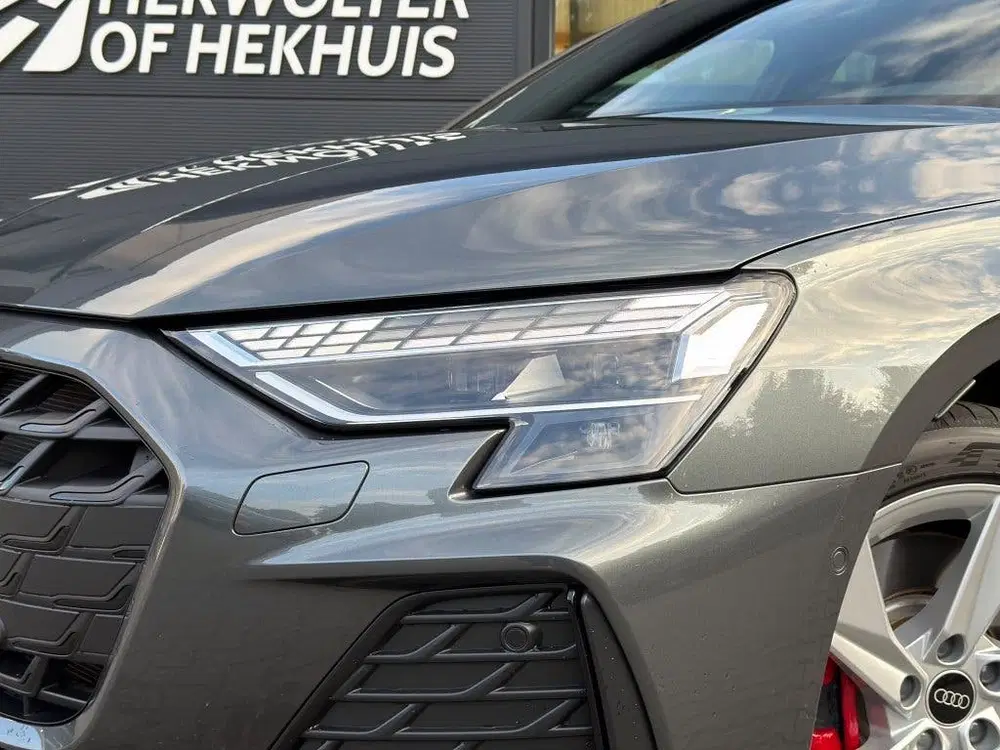 Audi A3 45 TFSI e S edt Comp uit 2025, foto 8